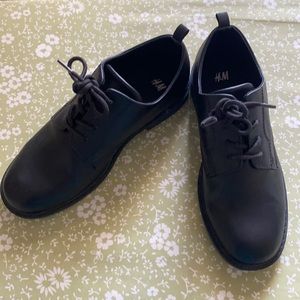 Boys (or girl) Black Rubber Sole shoes from H&M